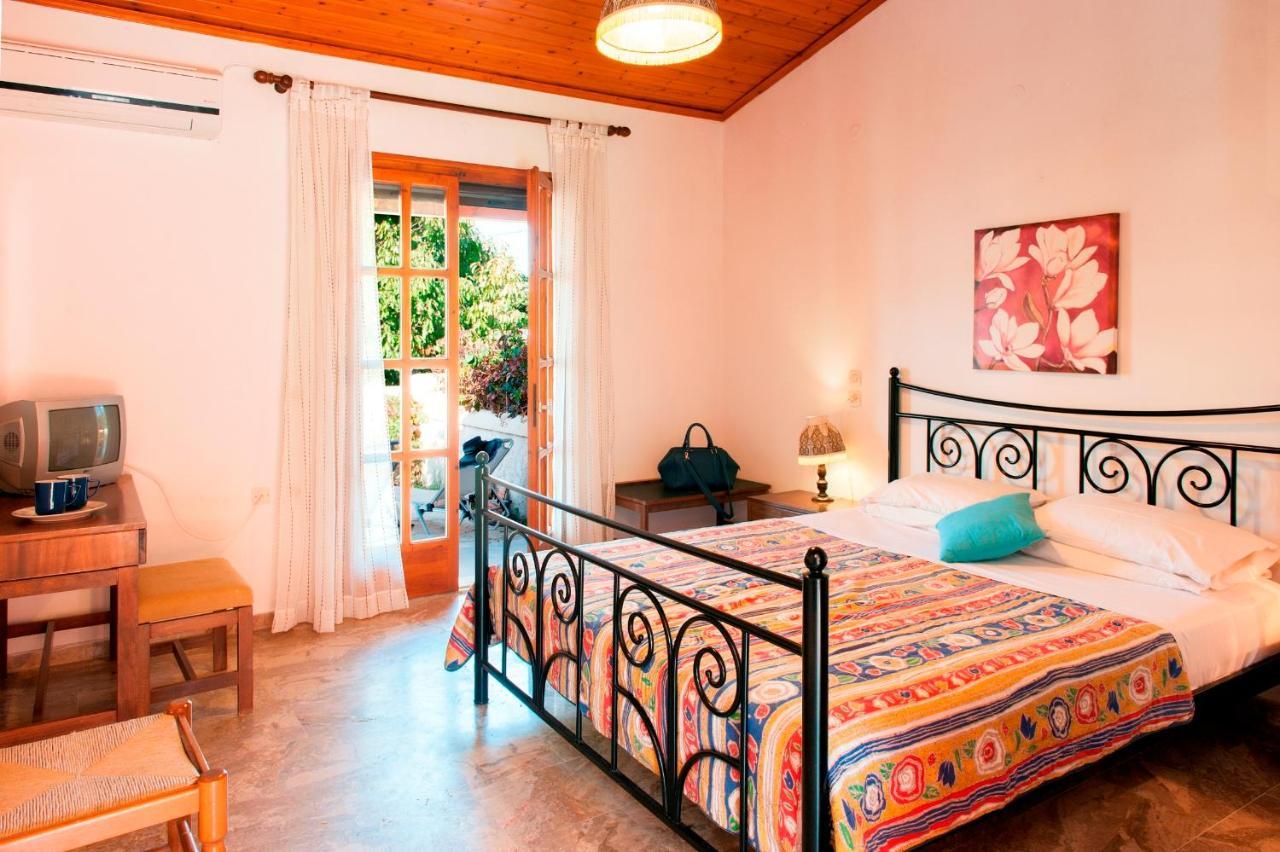 Amalia Cottages Agios Gordios  Esterno foto